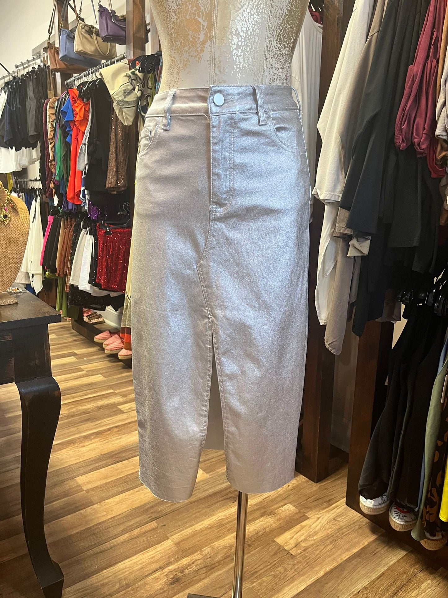 METAL FINISH SKIRT