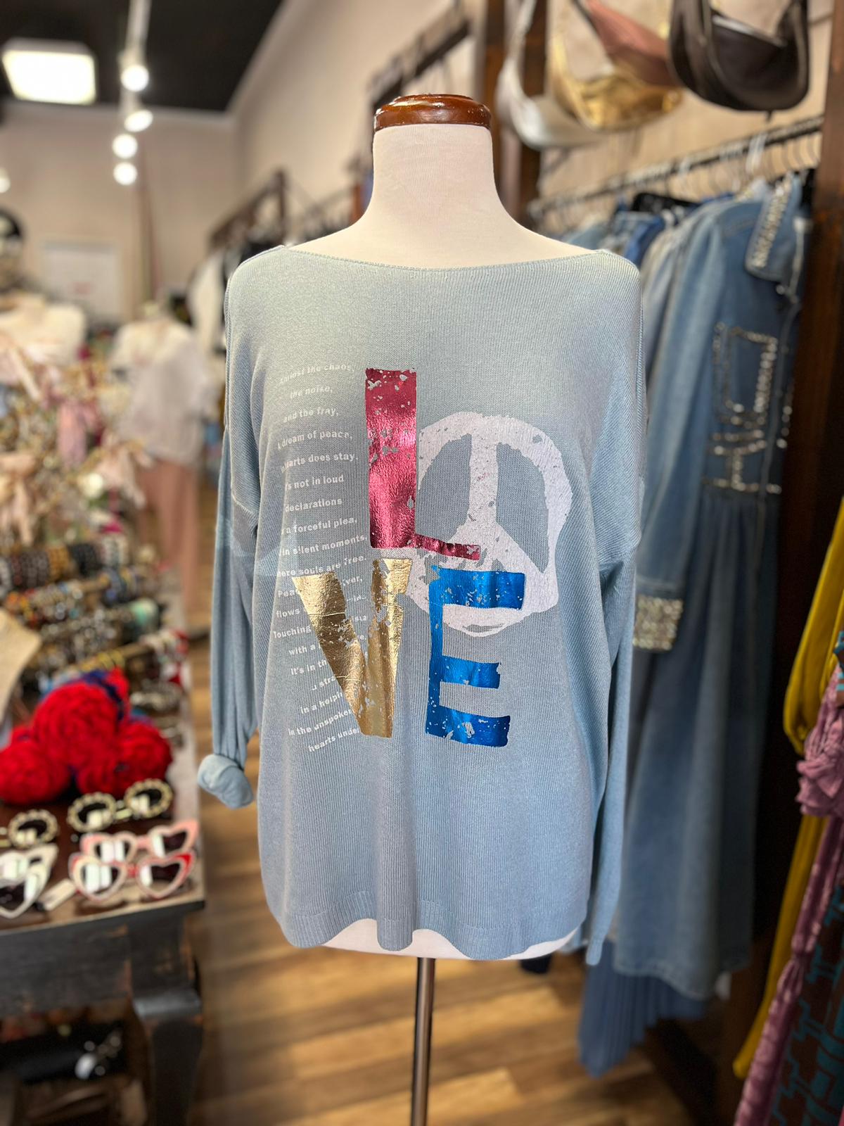 "PEACE AND LOVE" LONG SLEEVES TOP