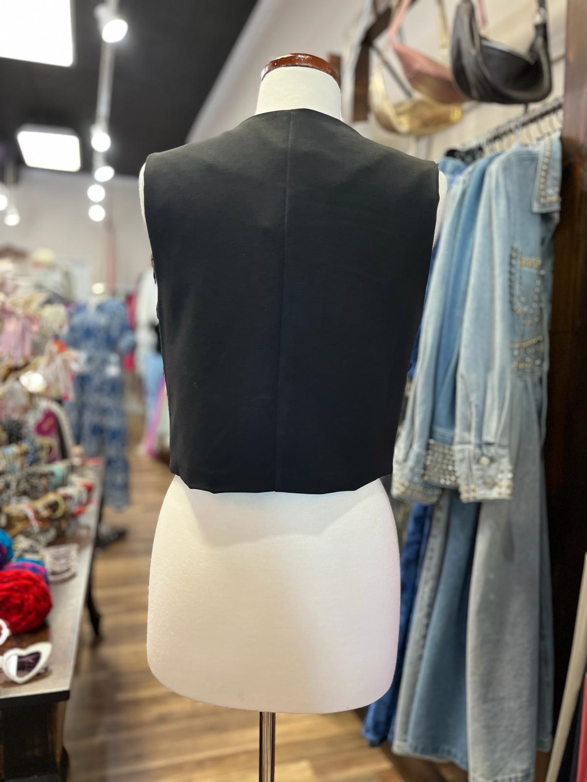 BLACK VEST
