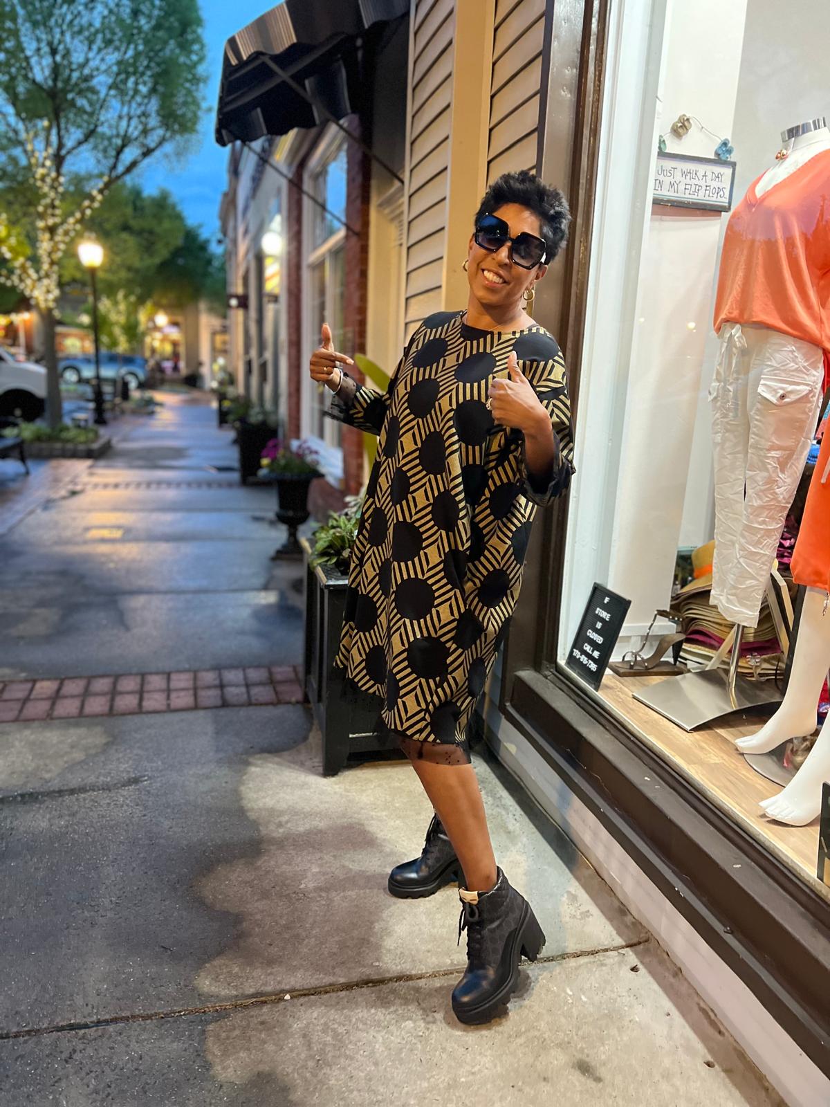 CIRCLE PATTERN DRESS