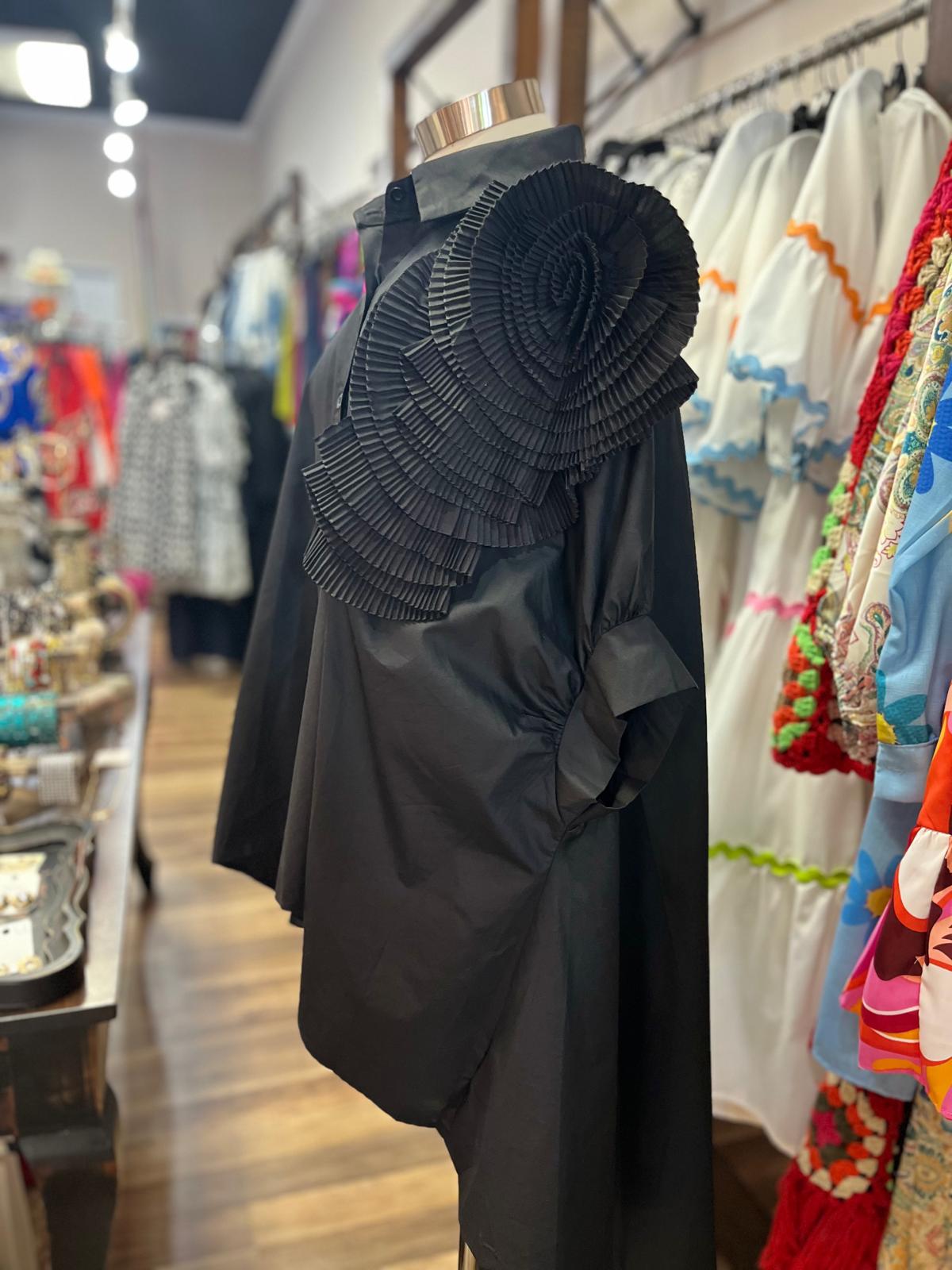 FLOWER DECORATION LONG SHIRT