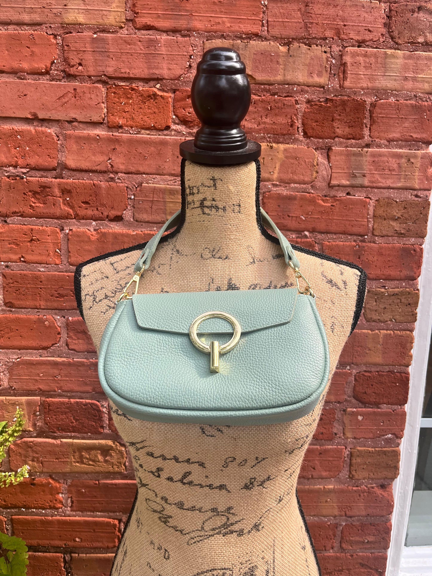 SMALL LEATHER PURSE