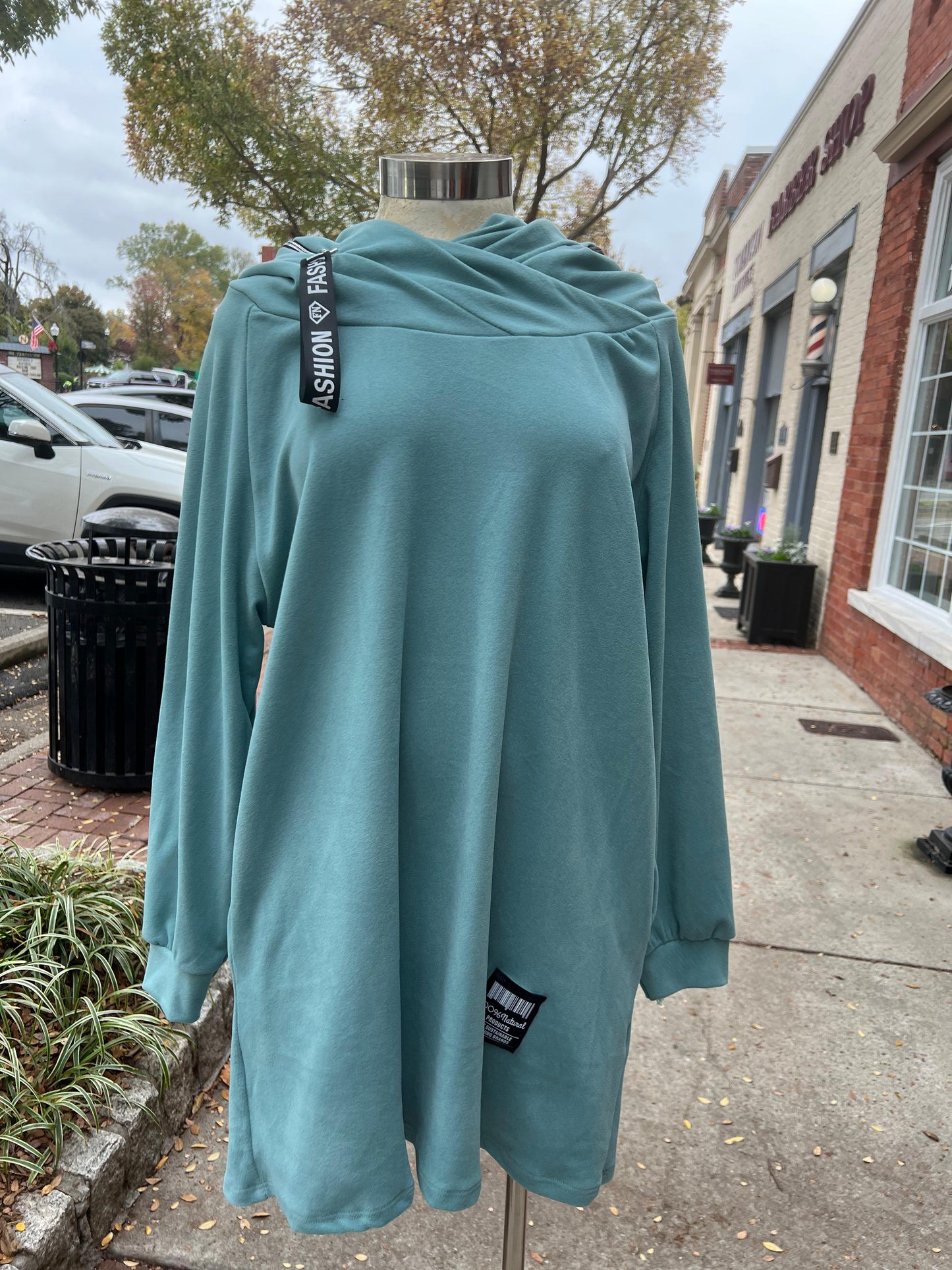 HOODIE SWEATER