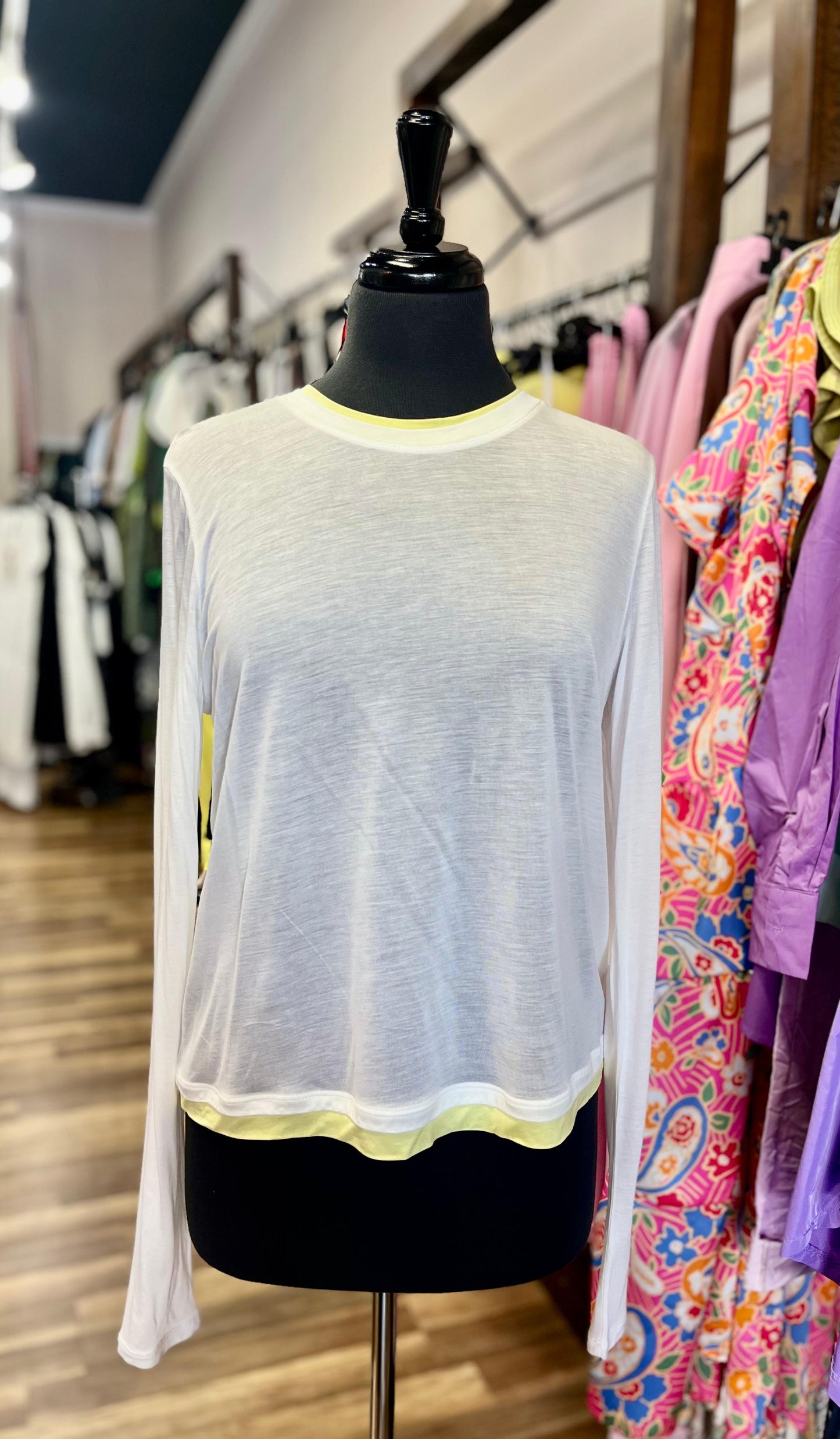Long-Sleeved double-Collar Top