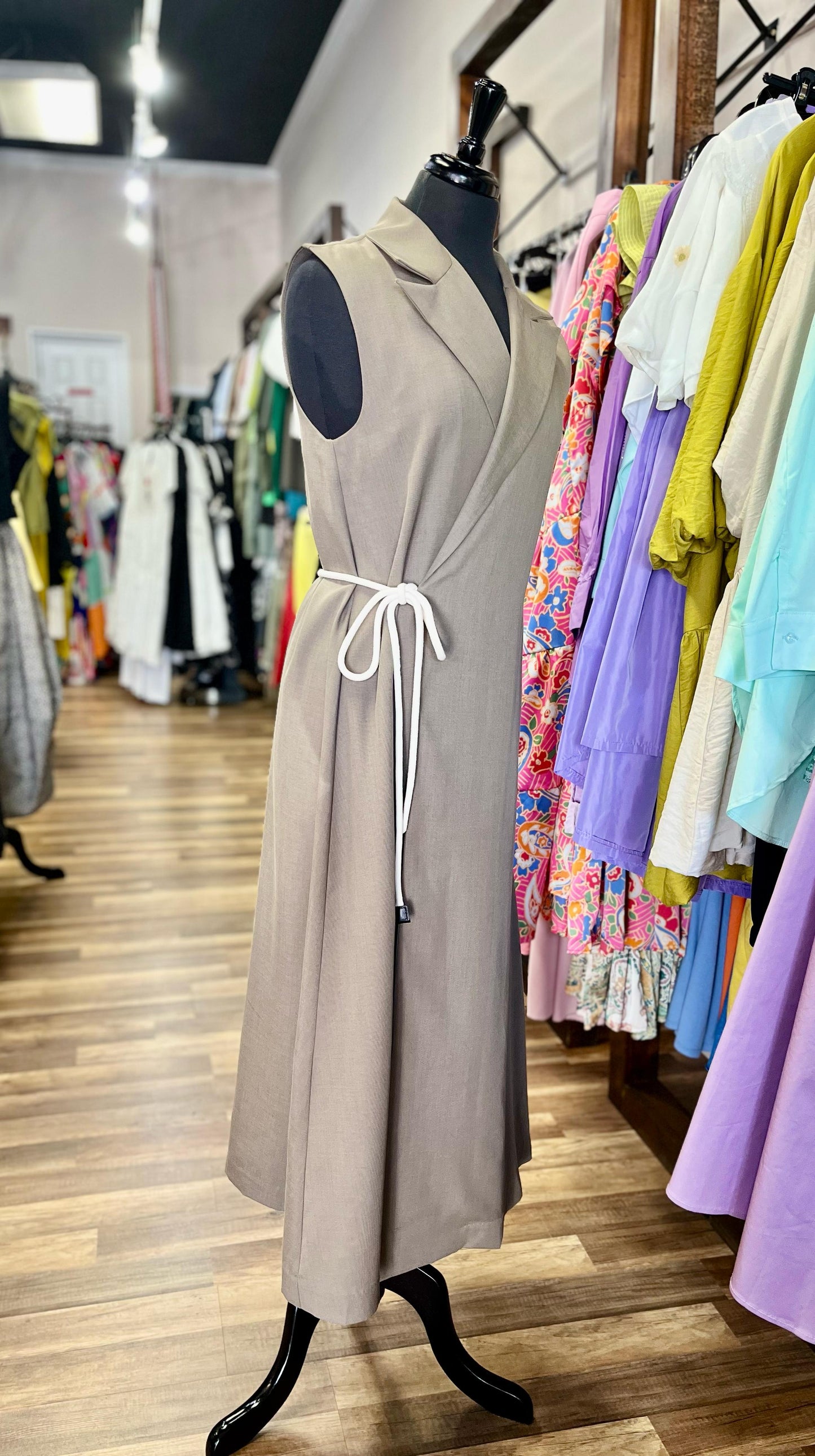 Sleevelees Blazer Dress