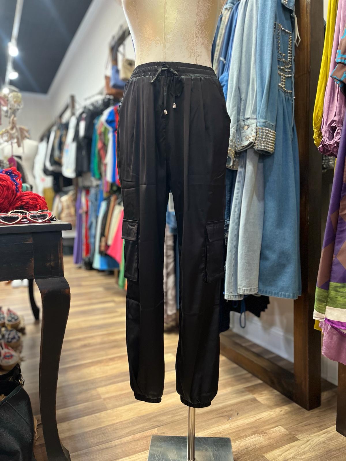 SIMPLE POCKET PANTS