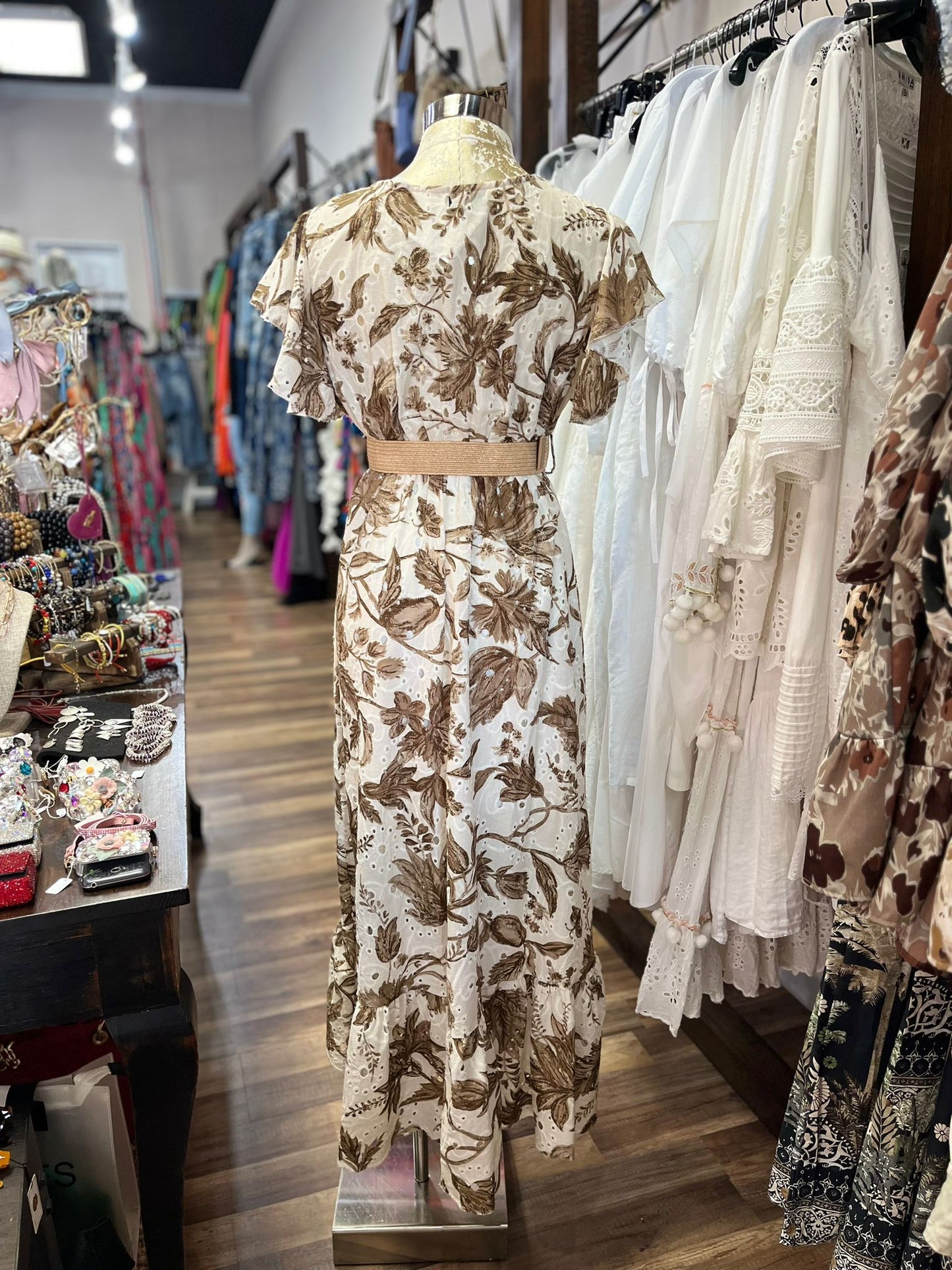 BROWN AND WHITE DRESS