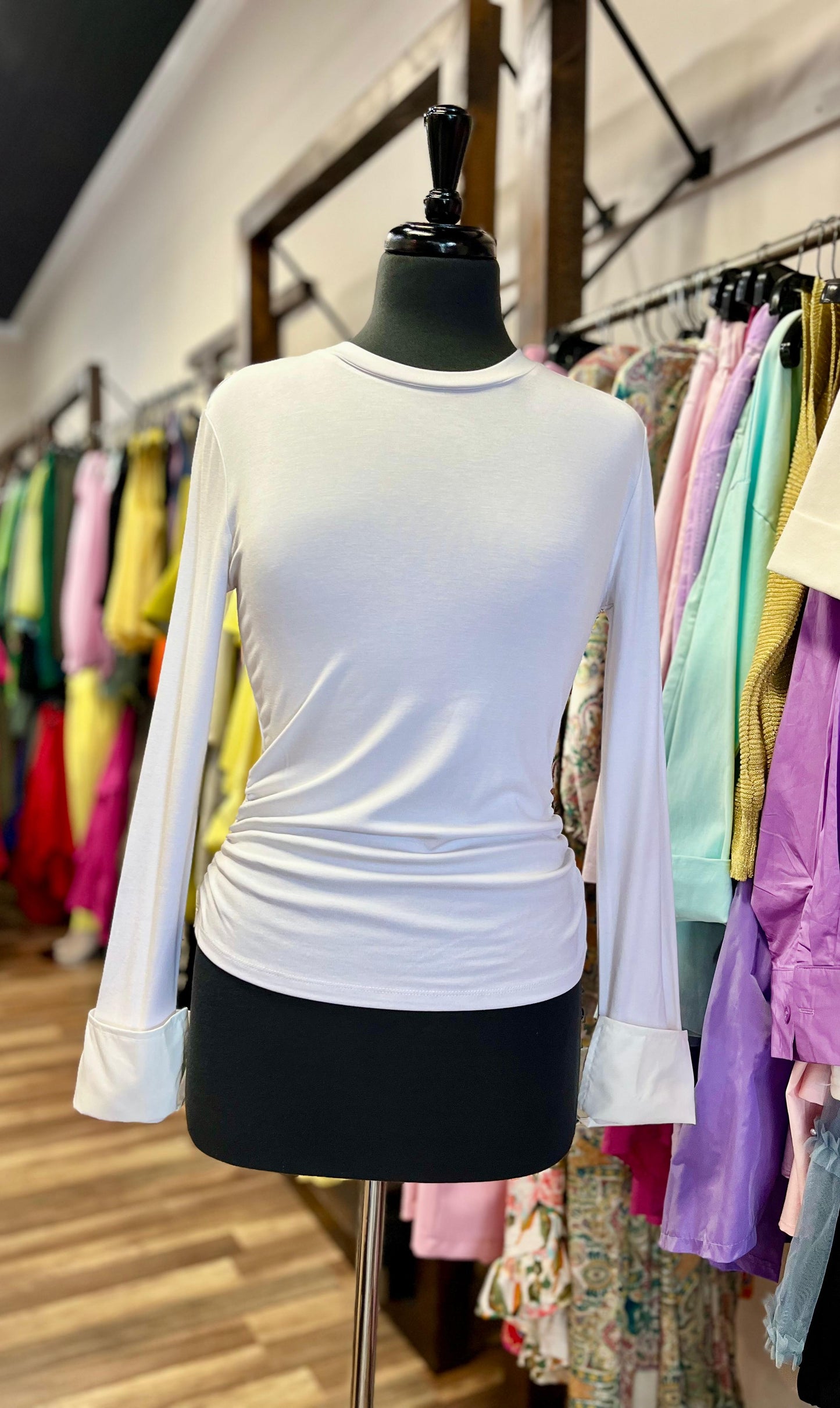 T-shirt with white sleeves and Cuffs