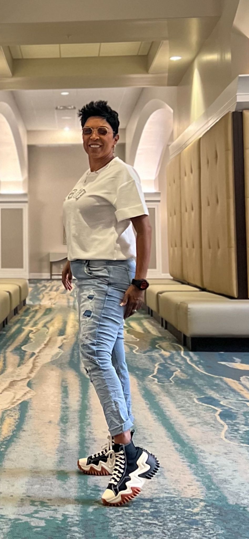 BLUE JEAN