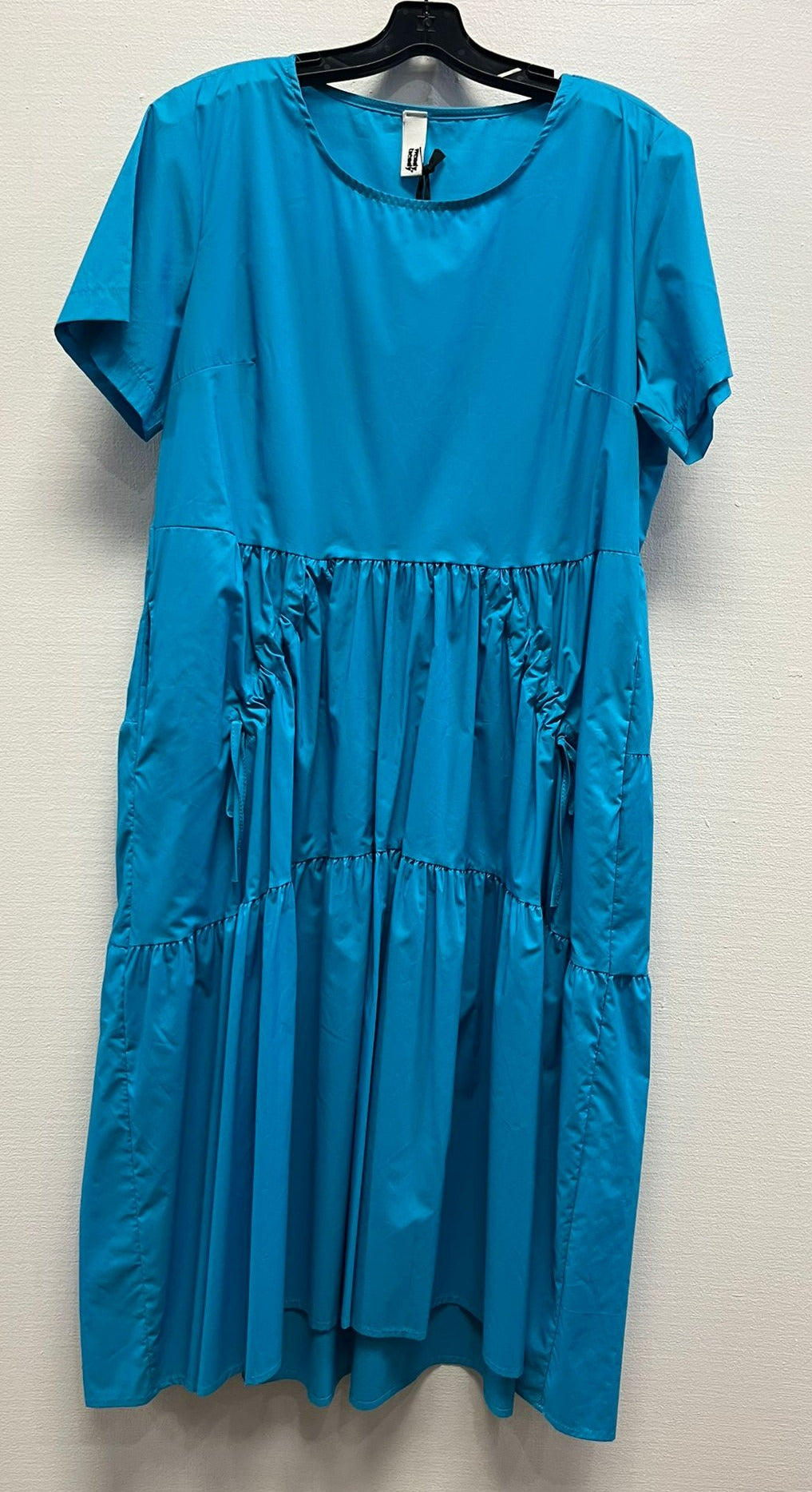 BEAUTIFUL DRESS
