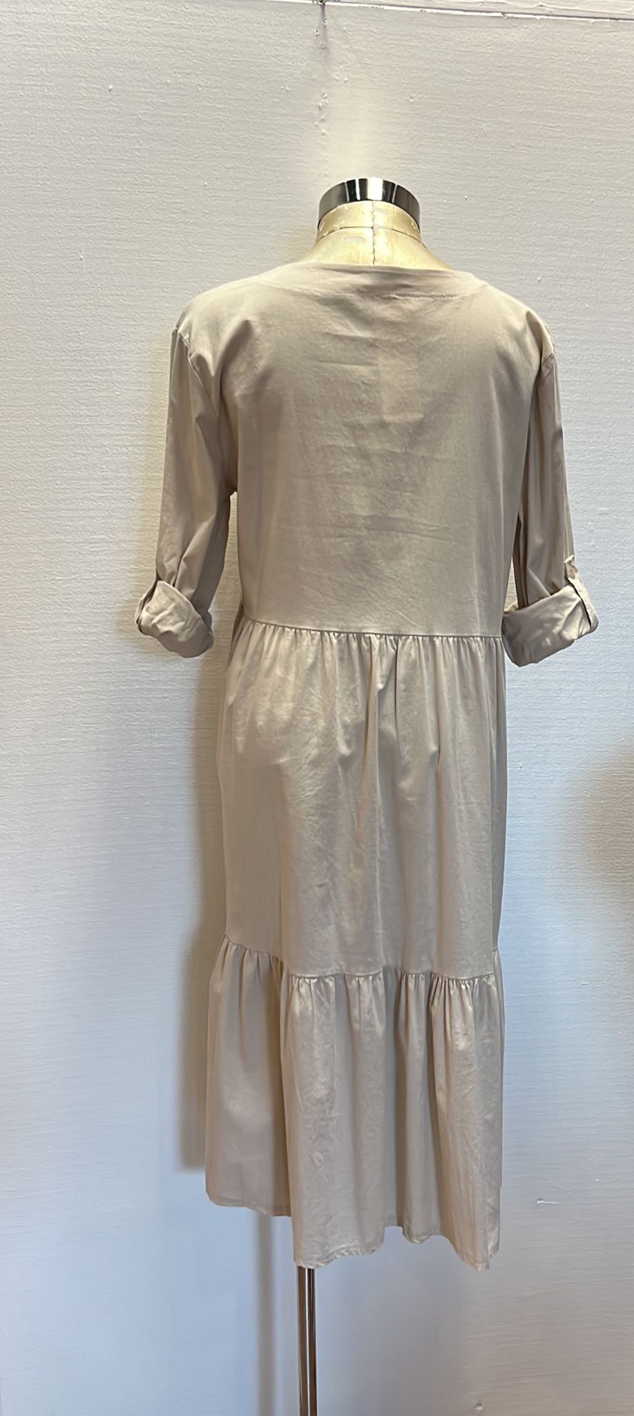 BEIGE DRESS