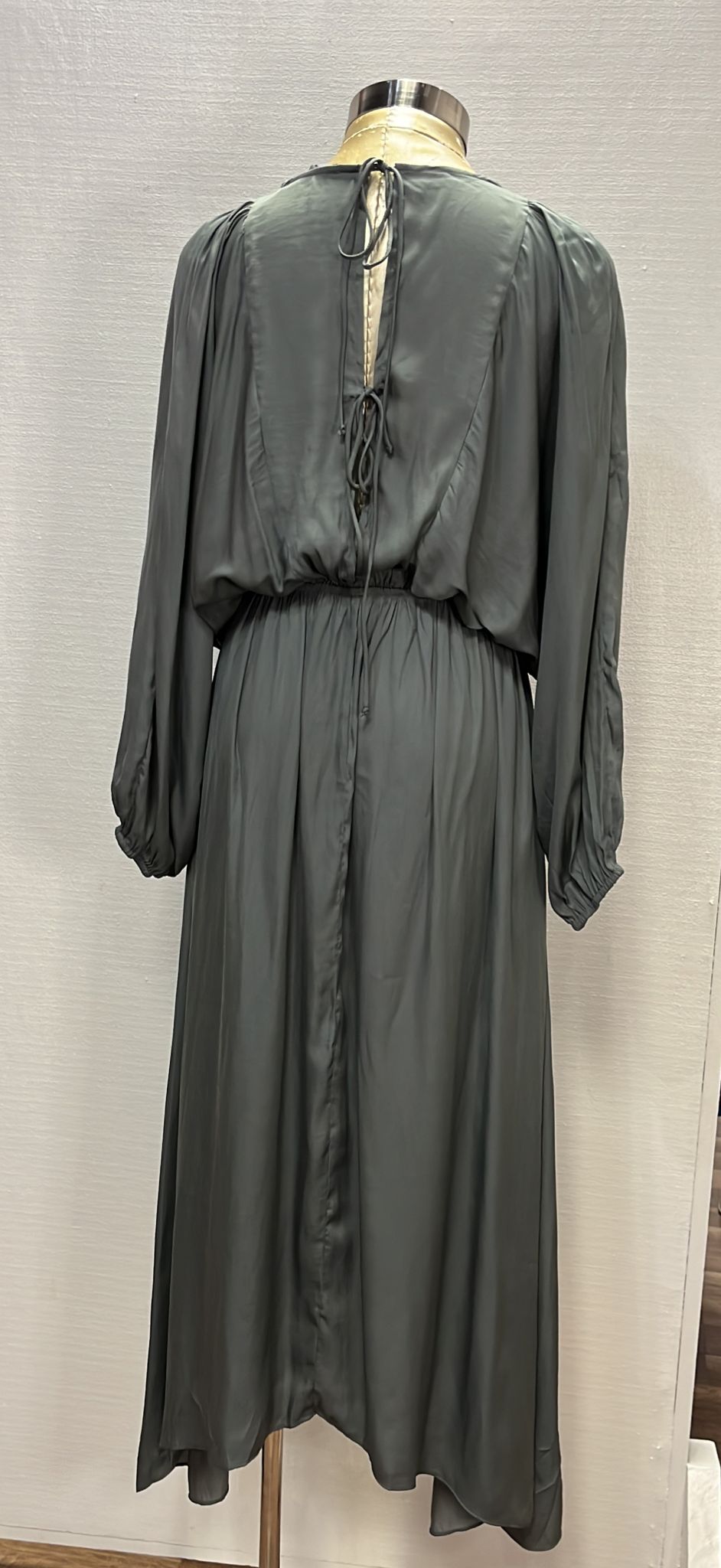 GREY TIED SATIN MAXI DRESS
