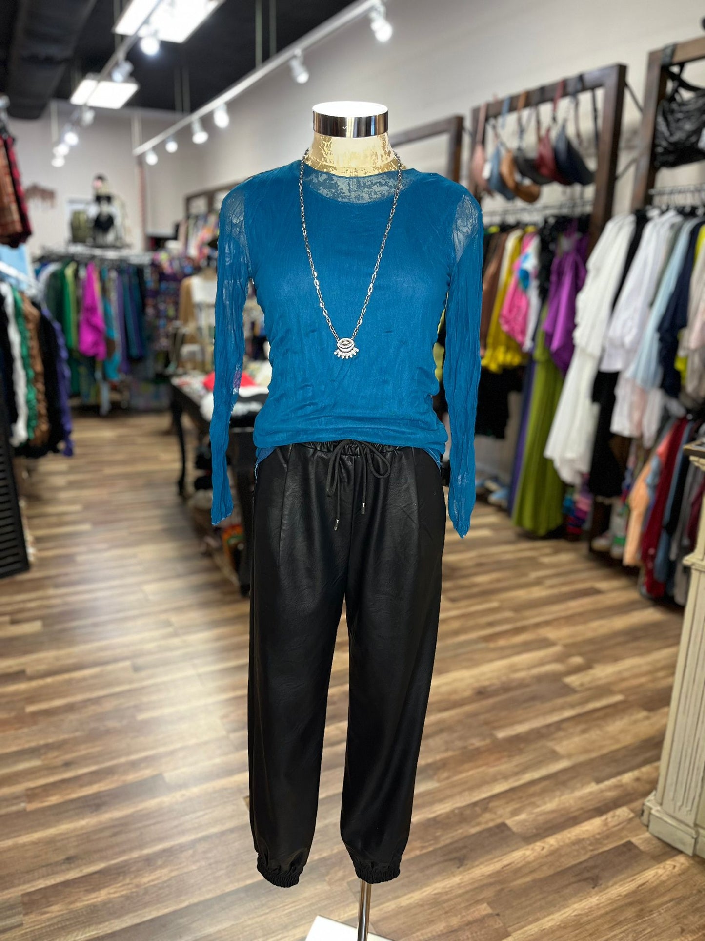 UNIQUE SIZE TOP