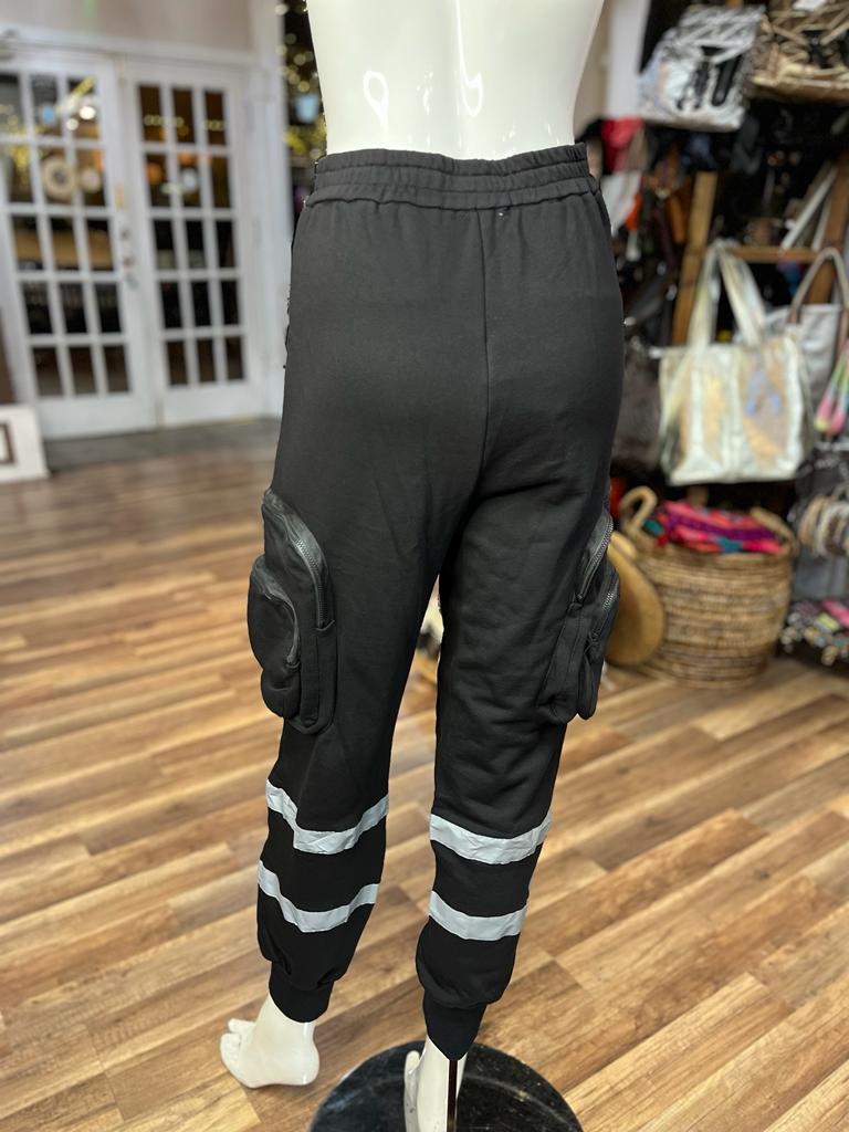 BLACK PANTS WITH WHITE STRIPES