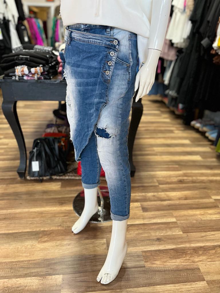 MODERN ACID WASHED JEANS