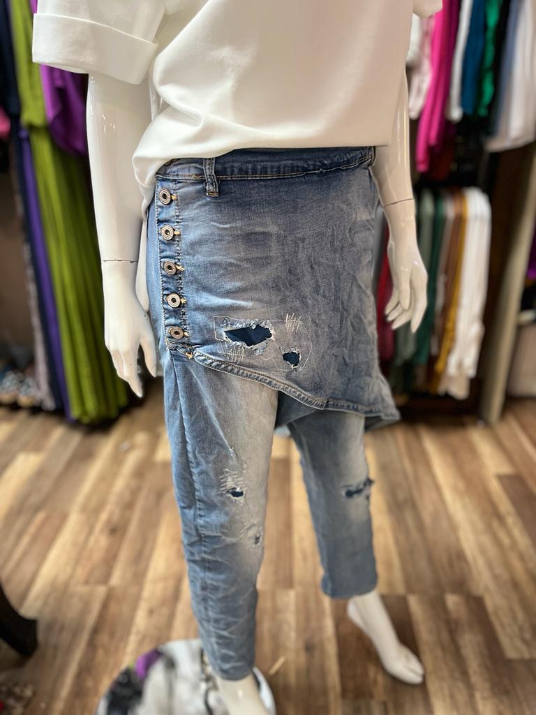 BLUE JEAN