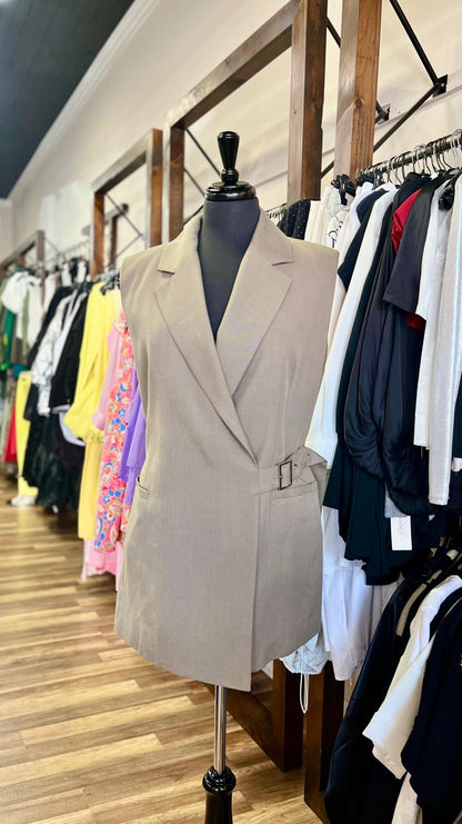 Sleeveless Blazer