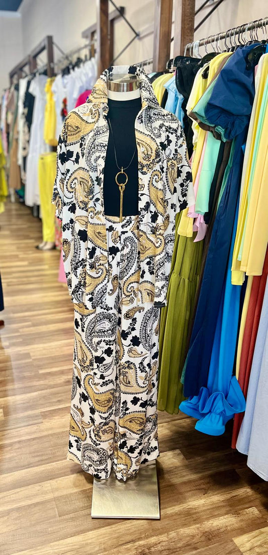 PAISLEY PRINT SET