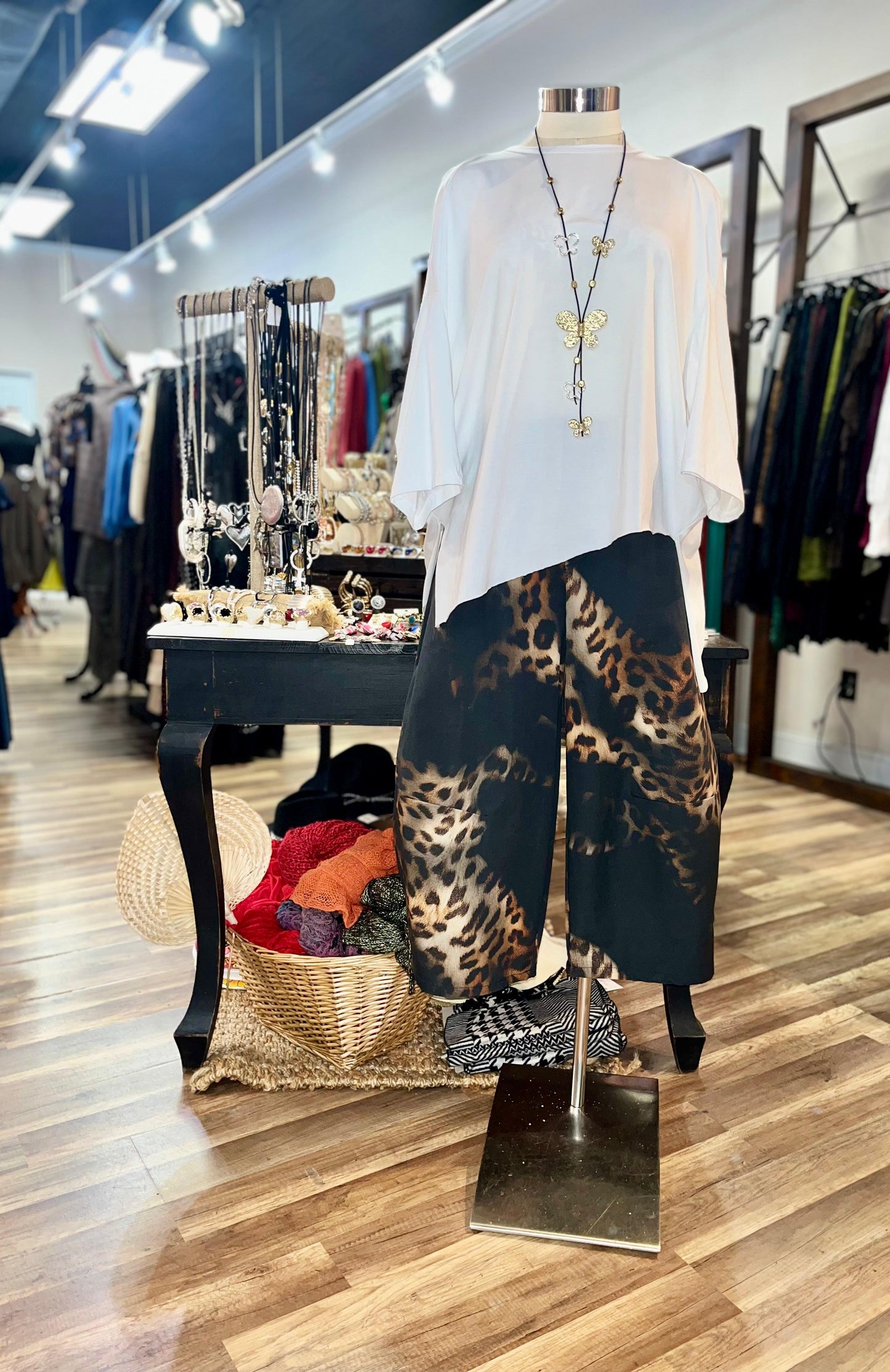 Barrel Leopard Print  Pants