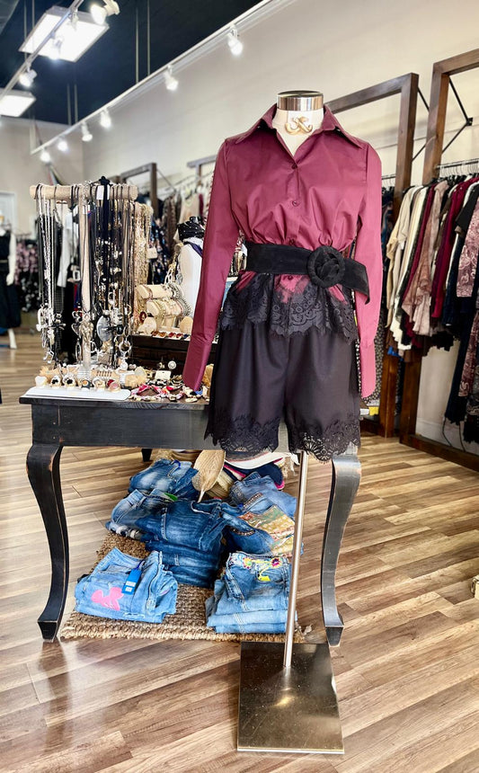 Lace-Trim Drawstring short