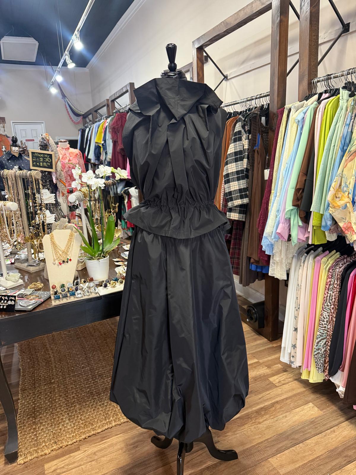 Sleeveless Bubble Skirt Set