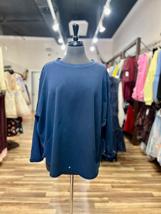 Relaxed Long Sleeve blouse