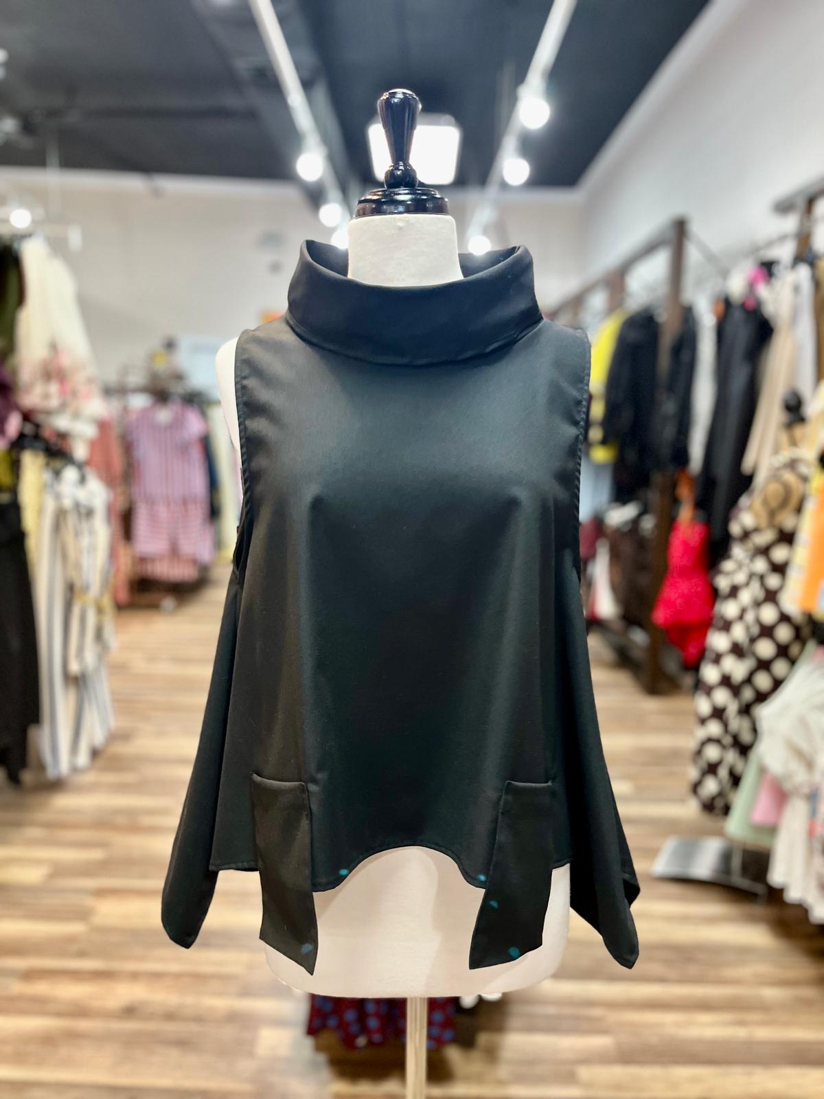 Front Pockets Top