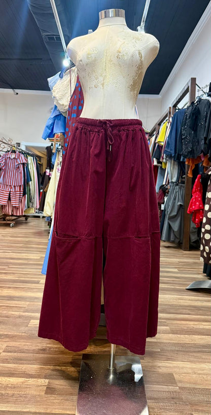 Pocket Wide-Leg Pants
