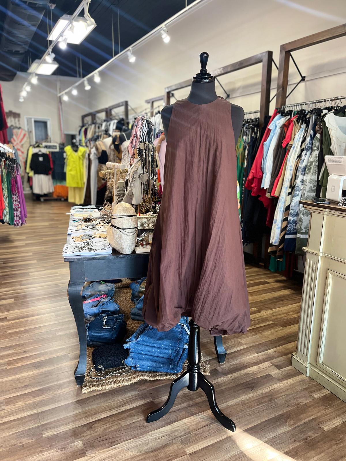 A-Line Sleeveless Swing Drees