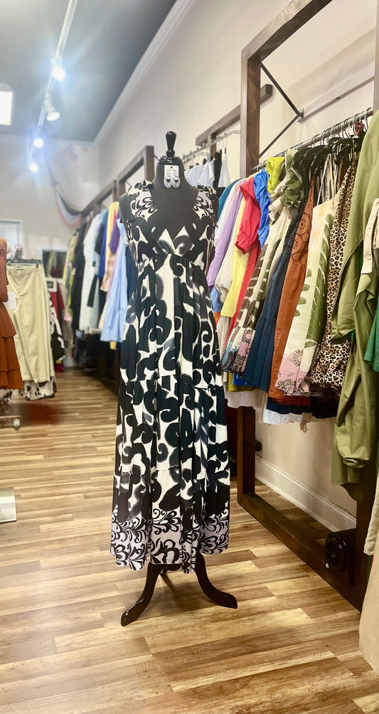 Sleeveless V-Neck Maxi Dress