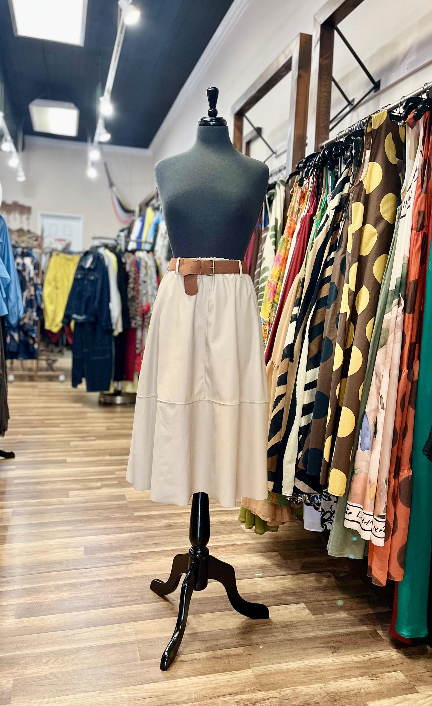 A-line midi skirt with belt