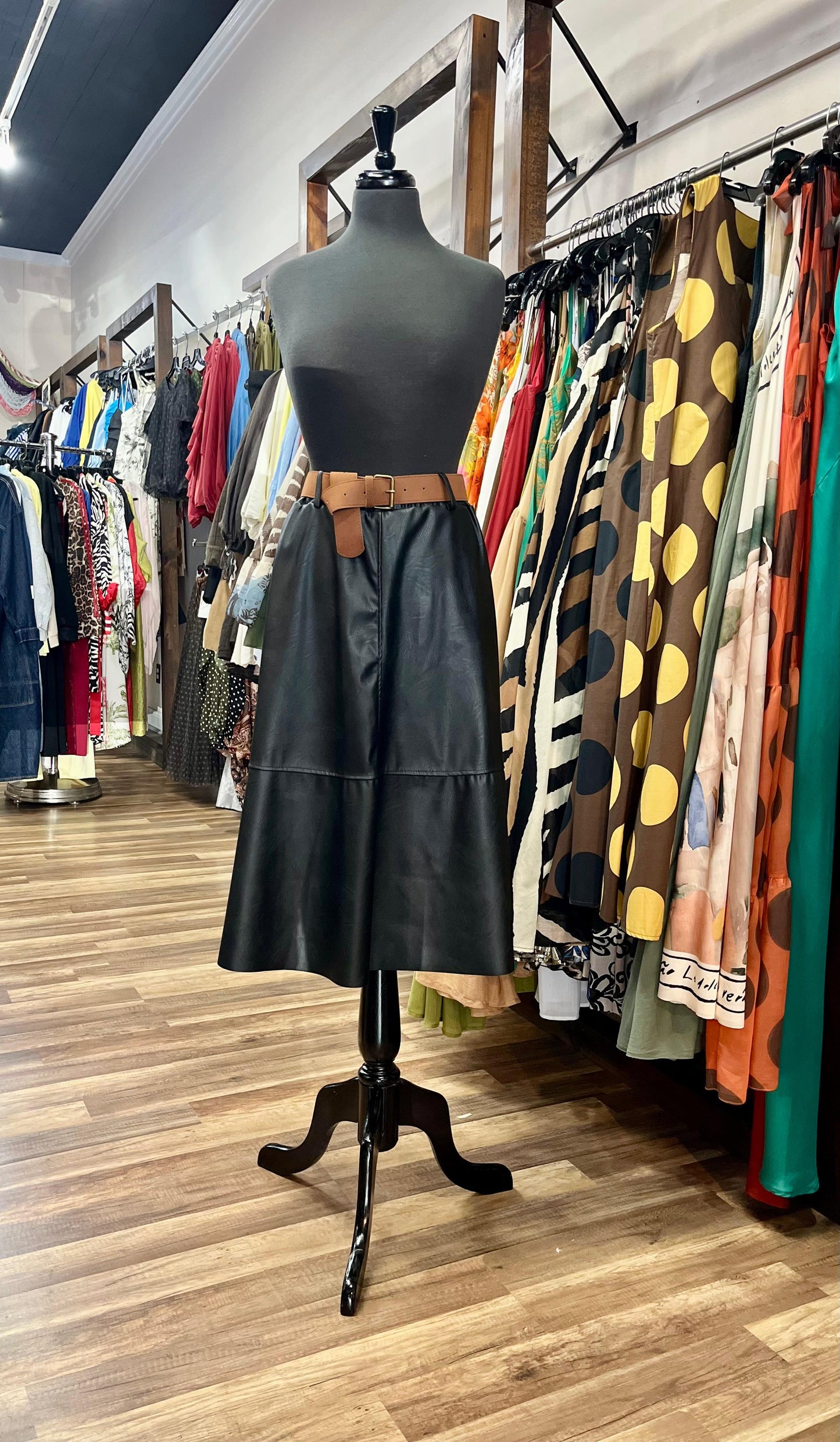 A-line midi skirt with belt