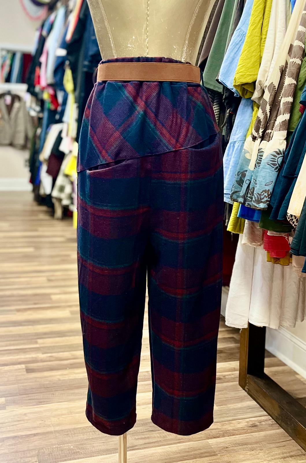 Plaid Sleeveless Blazer and Pant Set