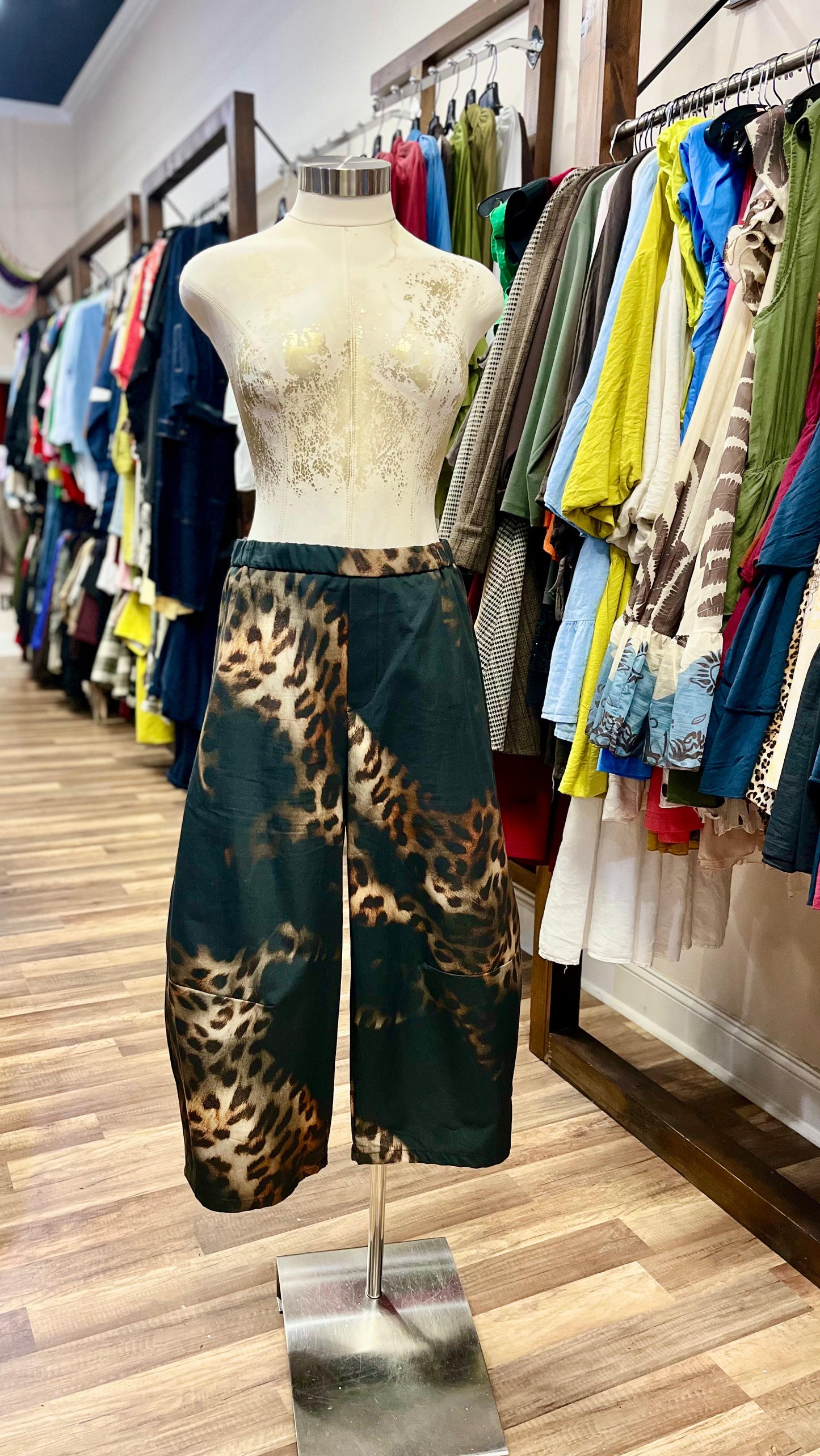 Barrel Leopard Print  Pants