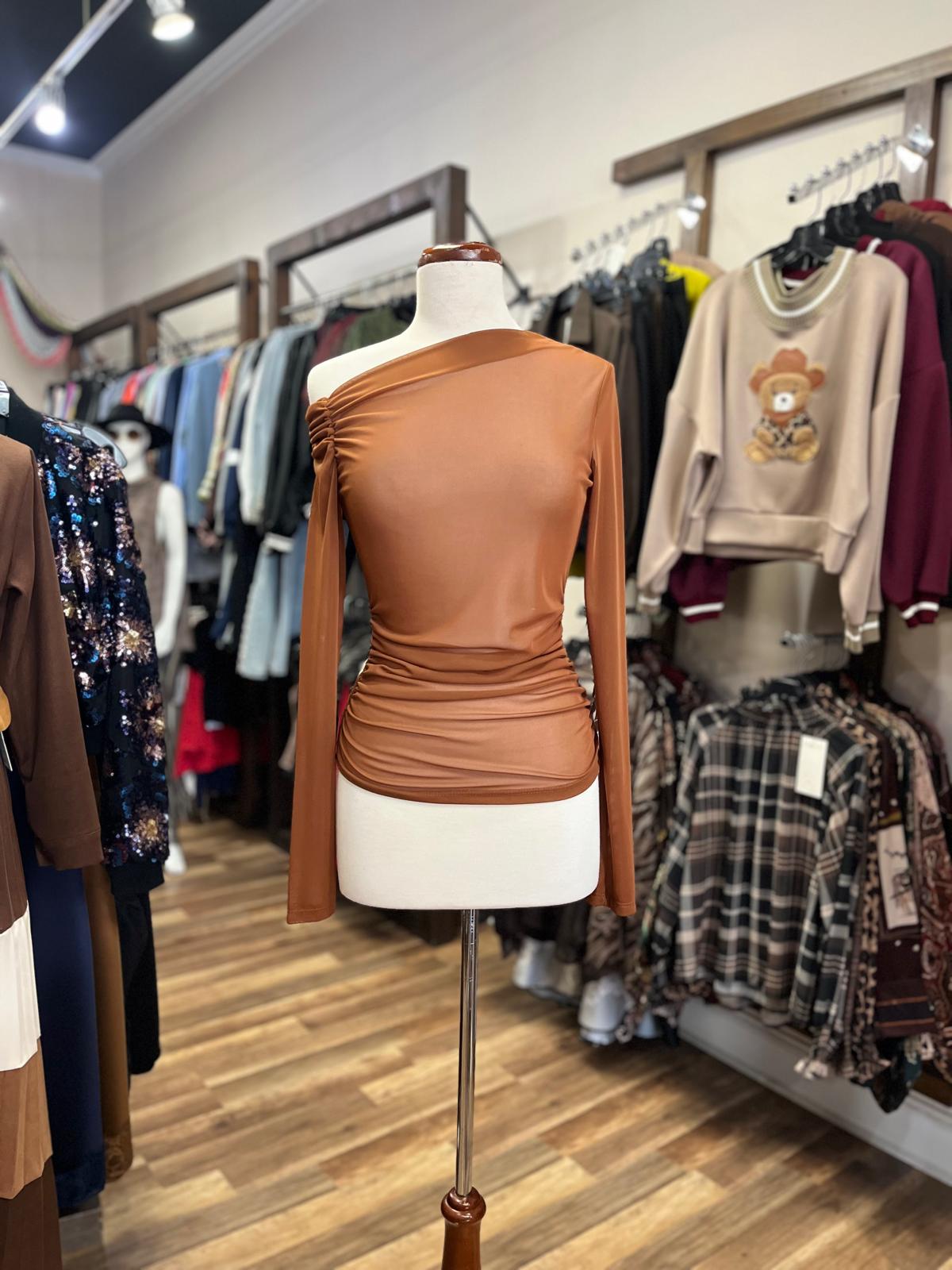 Asymmetrical Ruched One-Shoulder Long Sleeve Top