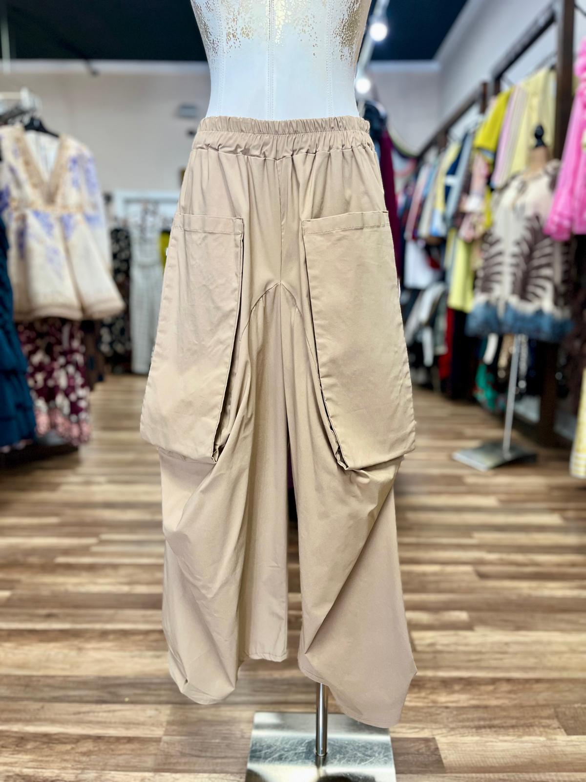 Wide-Leg Cargo Pant