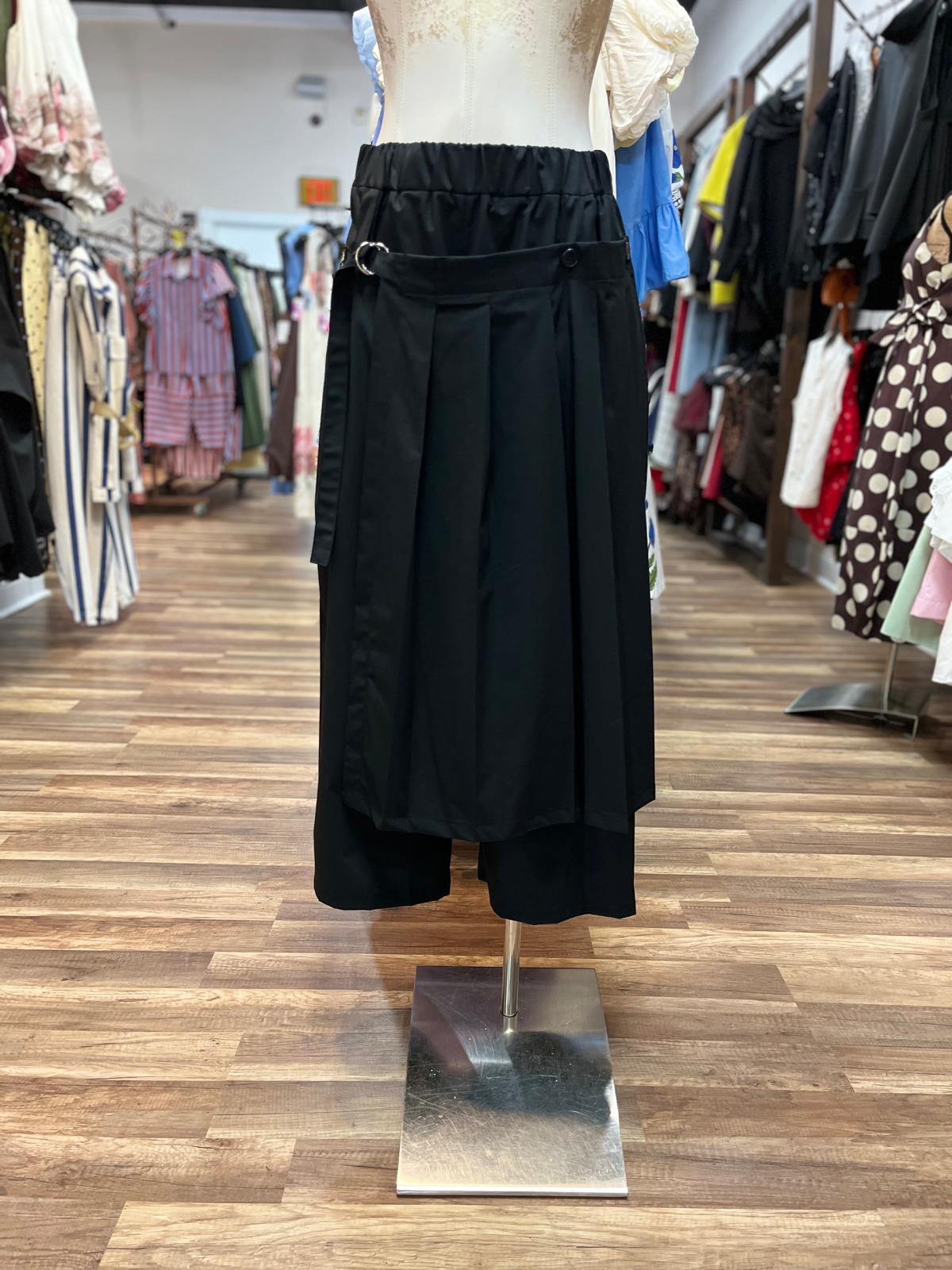Pleated Overlay Wide-Leg Pants