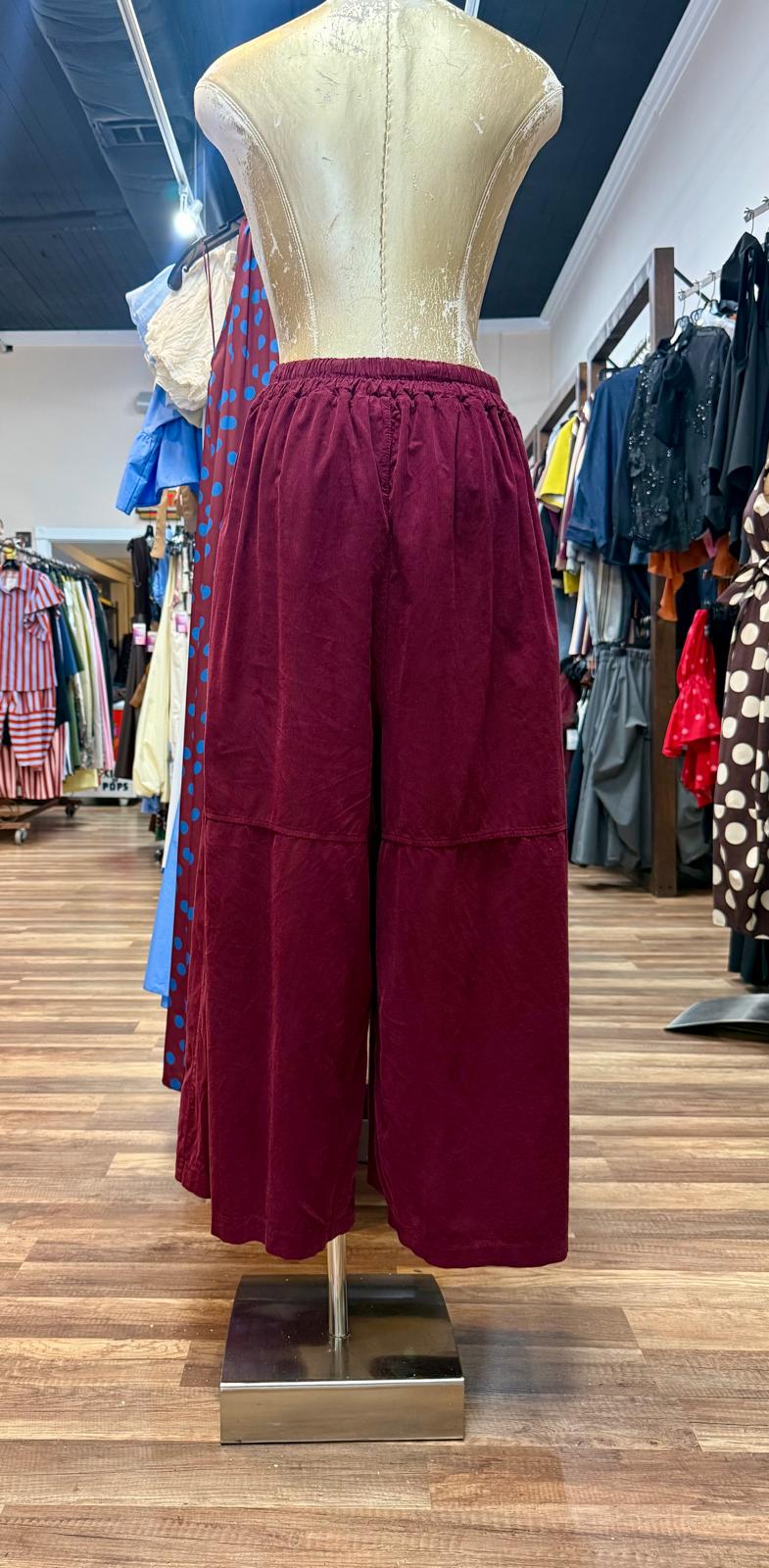 Pocket Wide-Leg Pants