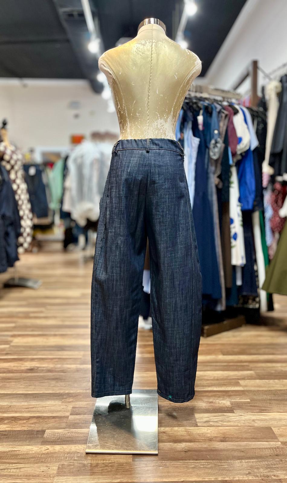 Studded Pocket Wide Leg Jeans