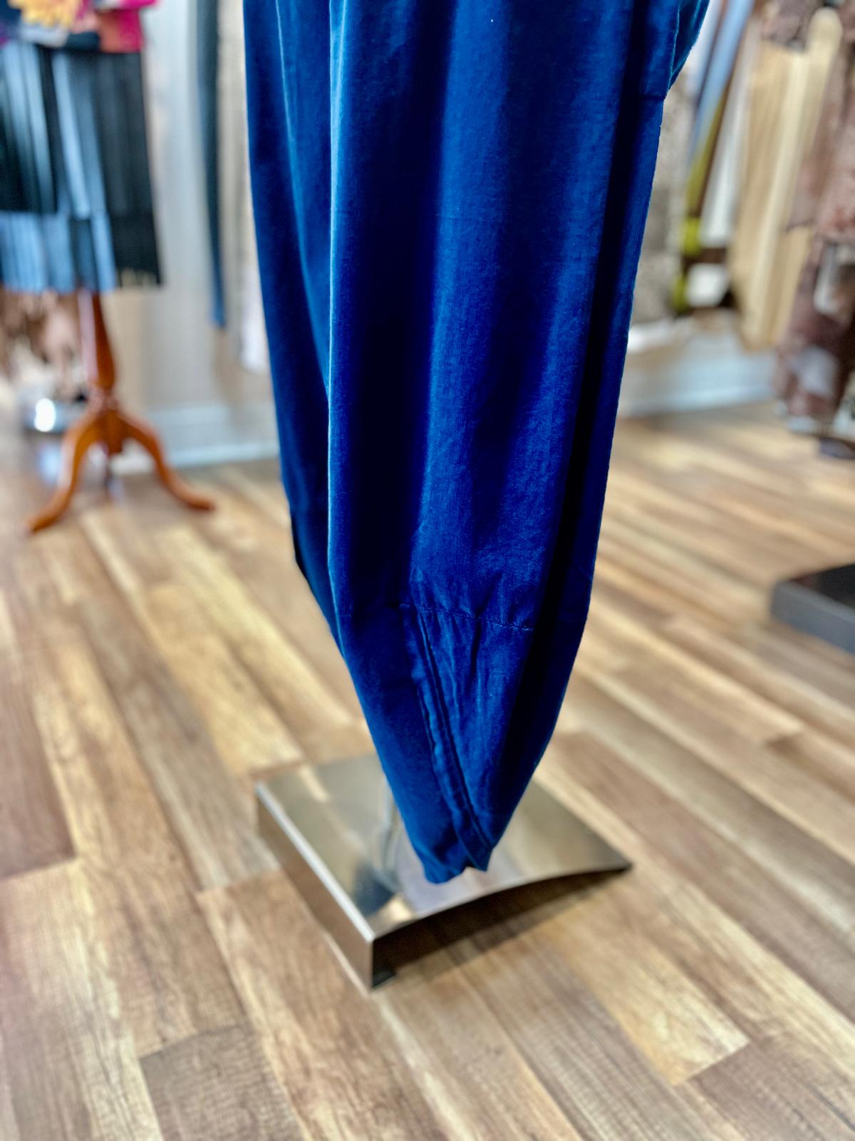 Velvet Barrel Pants With Pocket